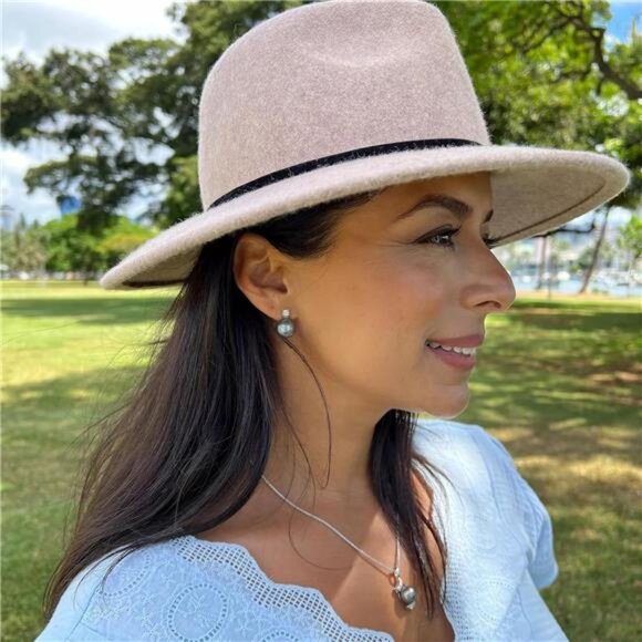 Platinum-Plated Silver Grey Pearl Drop Earrings – Square CZ Stud, Minimalist - Picture 3 of 6